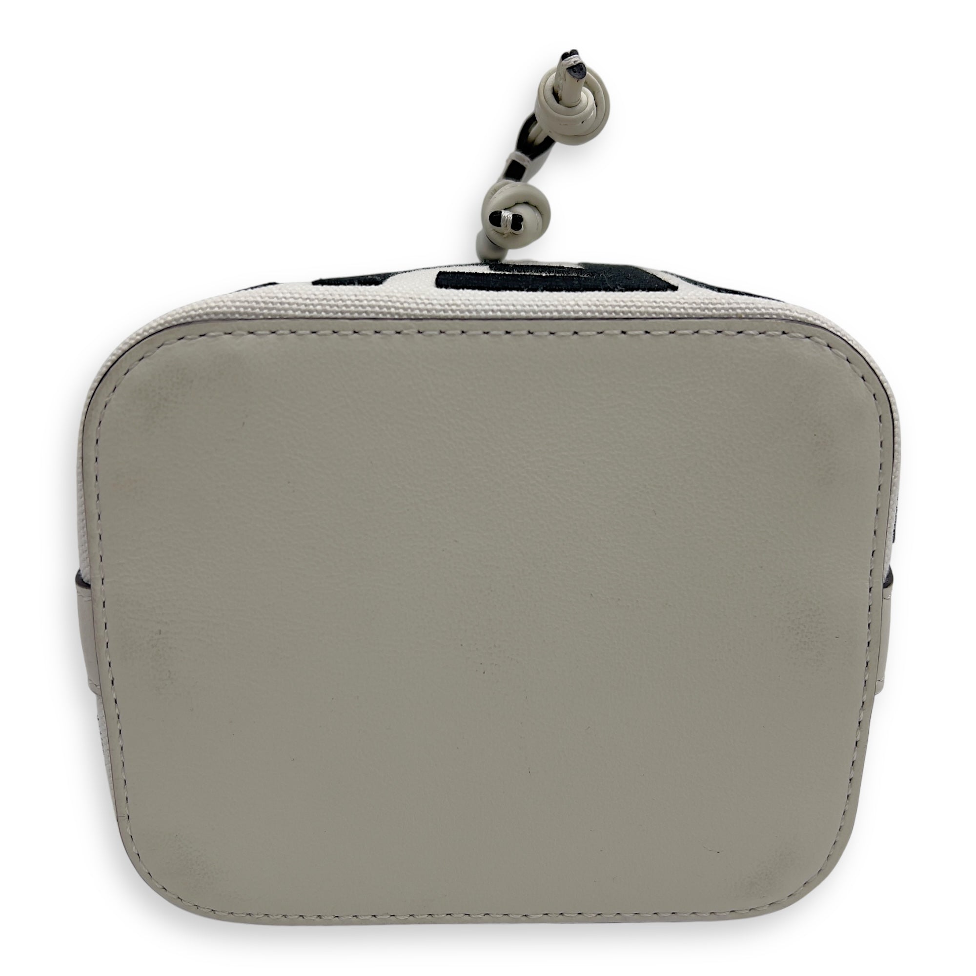 Fendi Mon Tresor White Bucket Bag in Canvas, Silver hardware_5