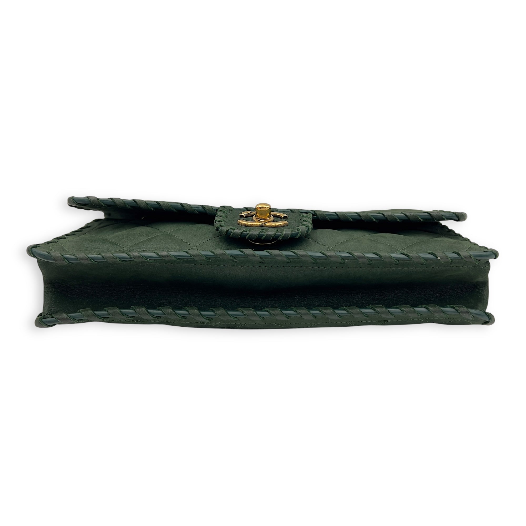 Chanel Happy Stitch Green Shoulder Bag in Calfskin, Gold hardware_4