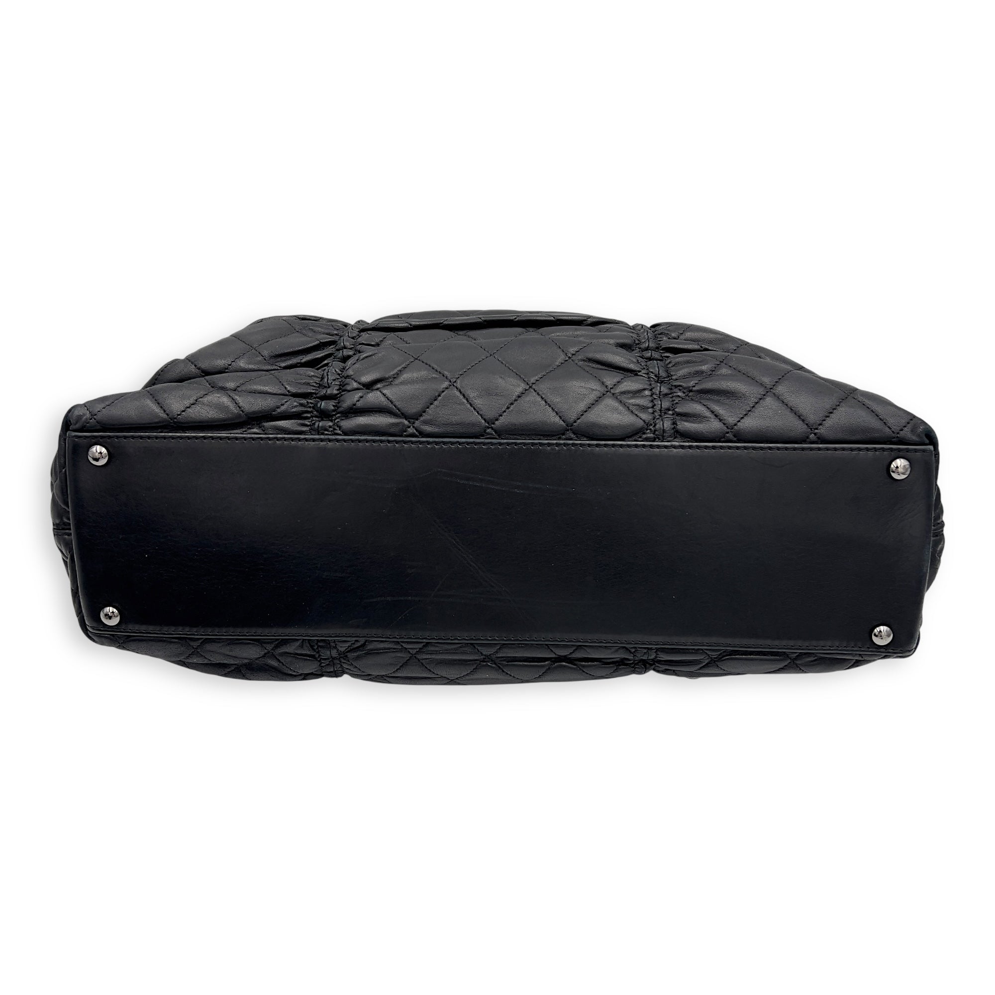 Chanel Gathered Quilted Tote Bag Black in Lambskin, Gunmetal hardware_3