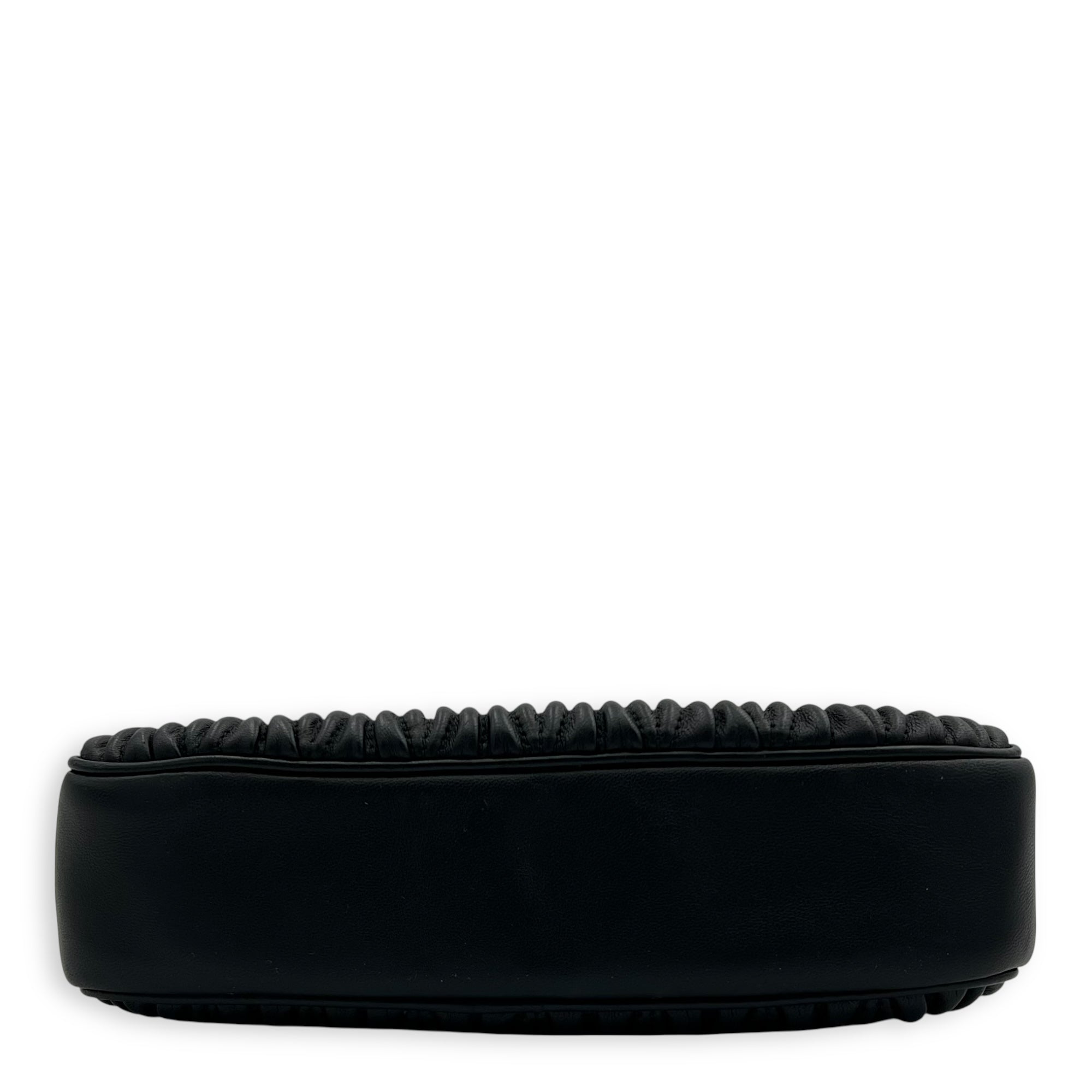Miu Miu Matelassé Shoulder Bag Black in Lambskin, Silver hardware_5