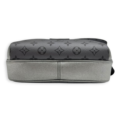 Louis Vuitton Logo Silver Messenger in Monogram Coated Canvas, Silver hardware_2