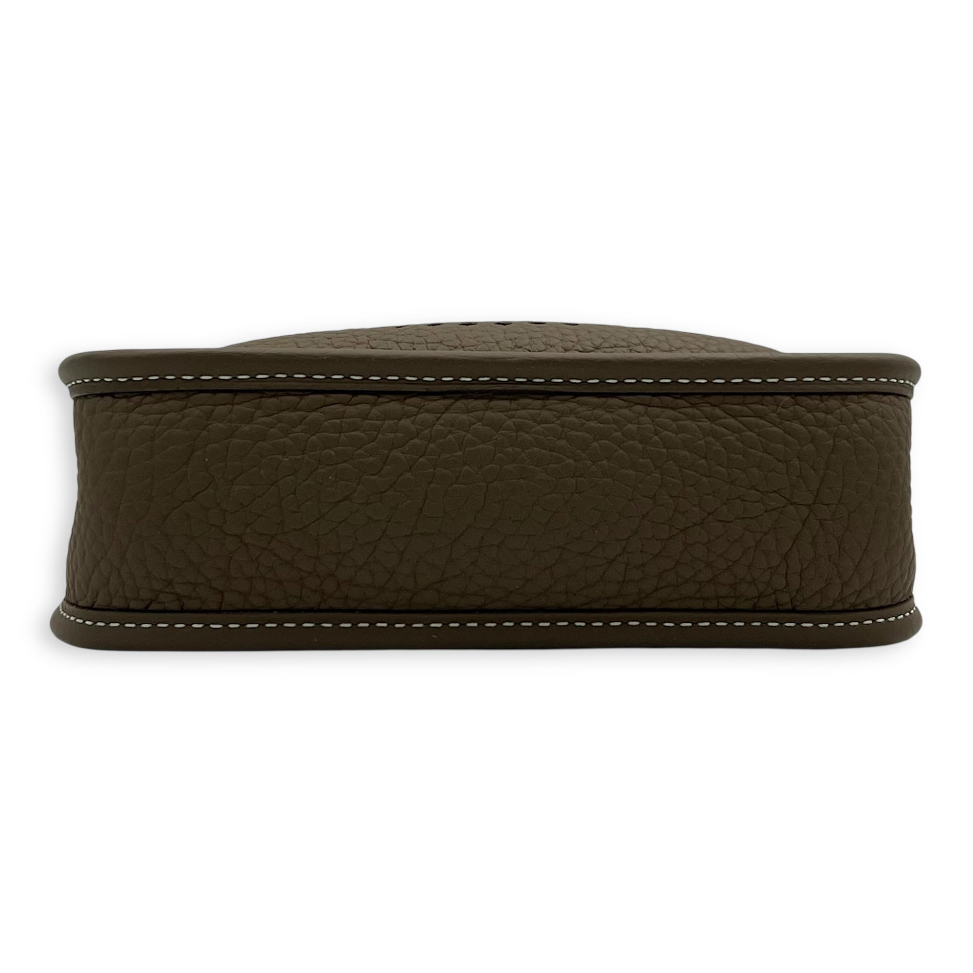 Hermès Evelyne TPM Etoupe Crossbody Bag in Clemence, Gold hardware_5