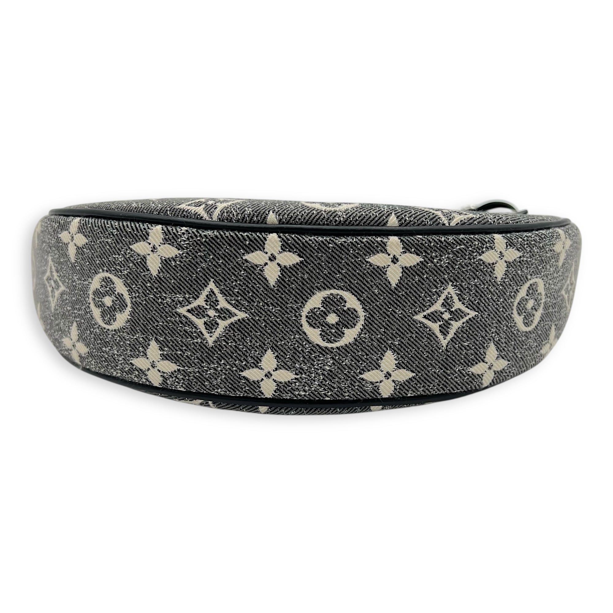 Louis Vuitton Loop Shoulder Bag Black in Denim, Silver hardware_10