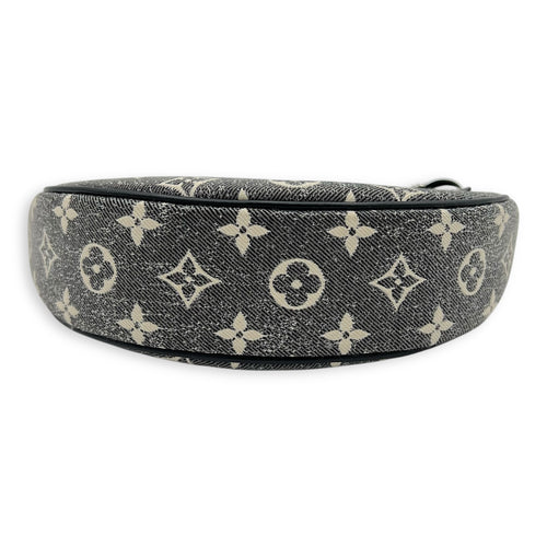 Louis Vuitton Loop Shoulder Bag Black in Denim, Silver hardware_10