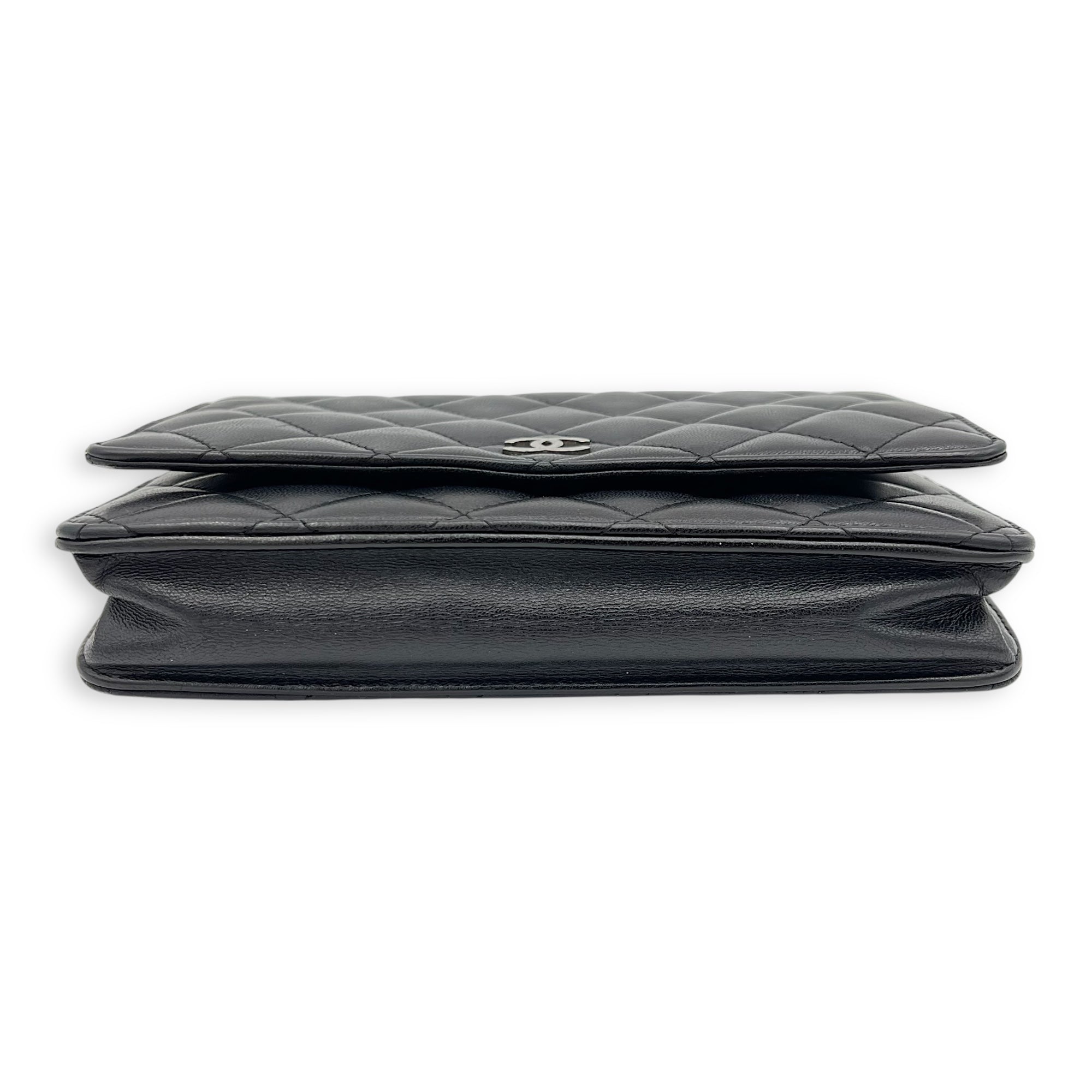 Chanel Classic CC Wallet On Chain Black in Lambskin, Silver hardware_7