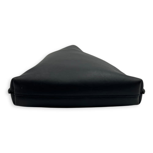 Saint Laurent Suzanne Hobo Black Shoulder Bag in Calfskin, Gold hardware_5