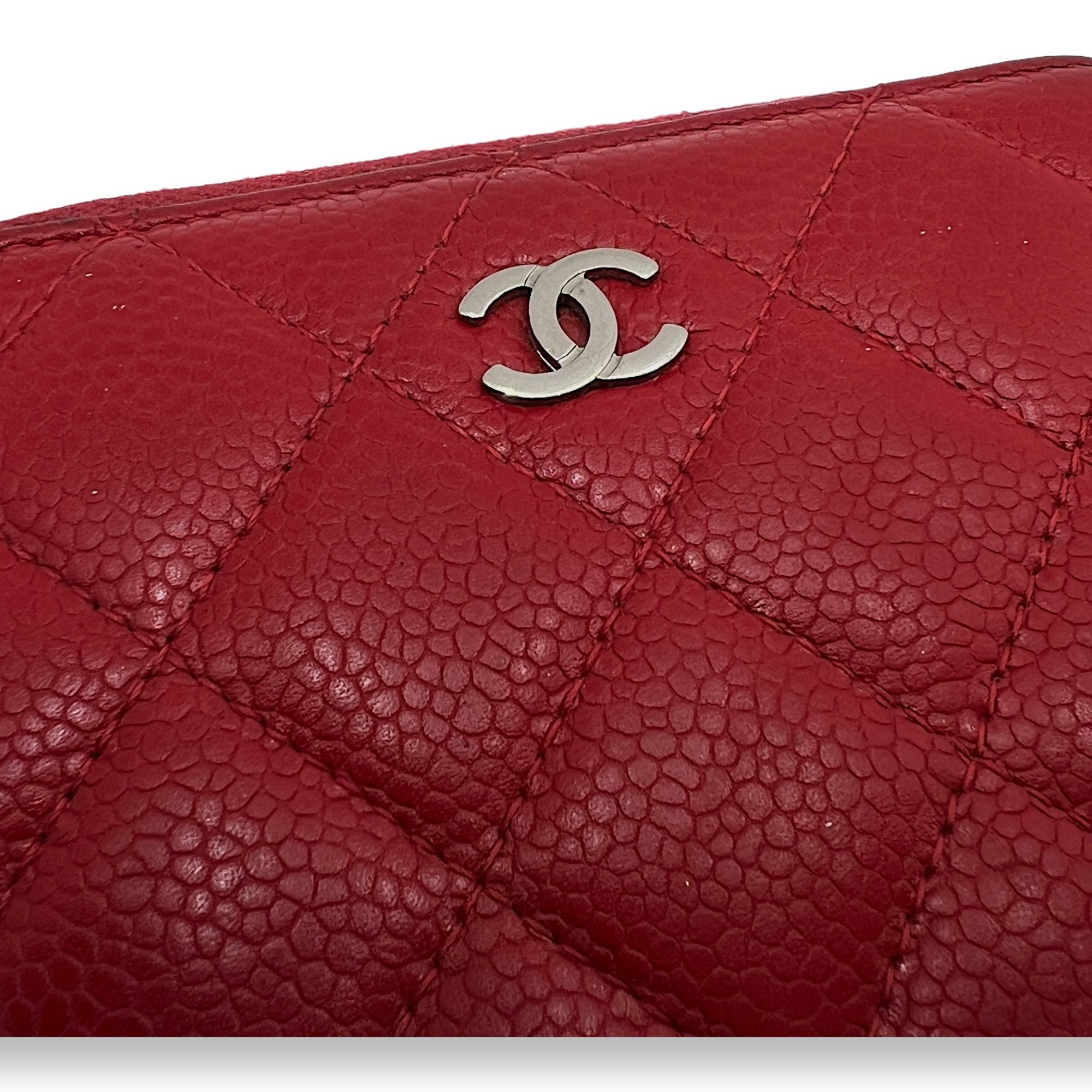 Classic Wallet Compact Red in Caviar Leather, Silver hardware