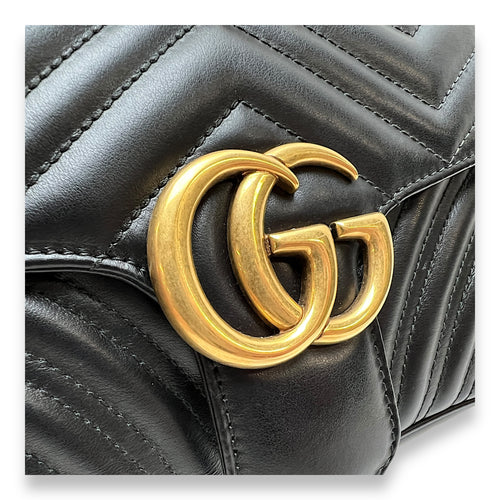 GG Marmont Shoulder Bag Black in Calfskin, Gold hardware