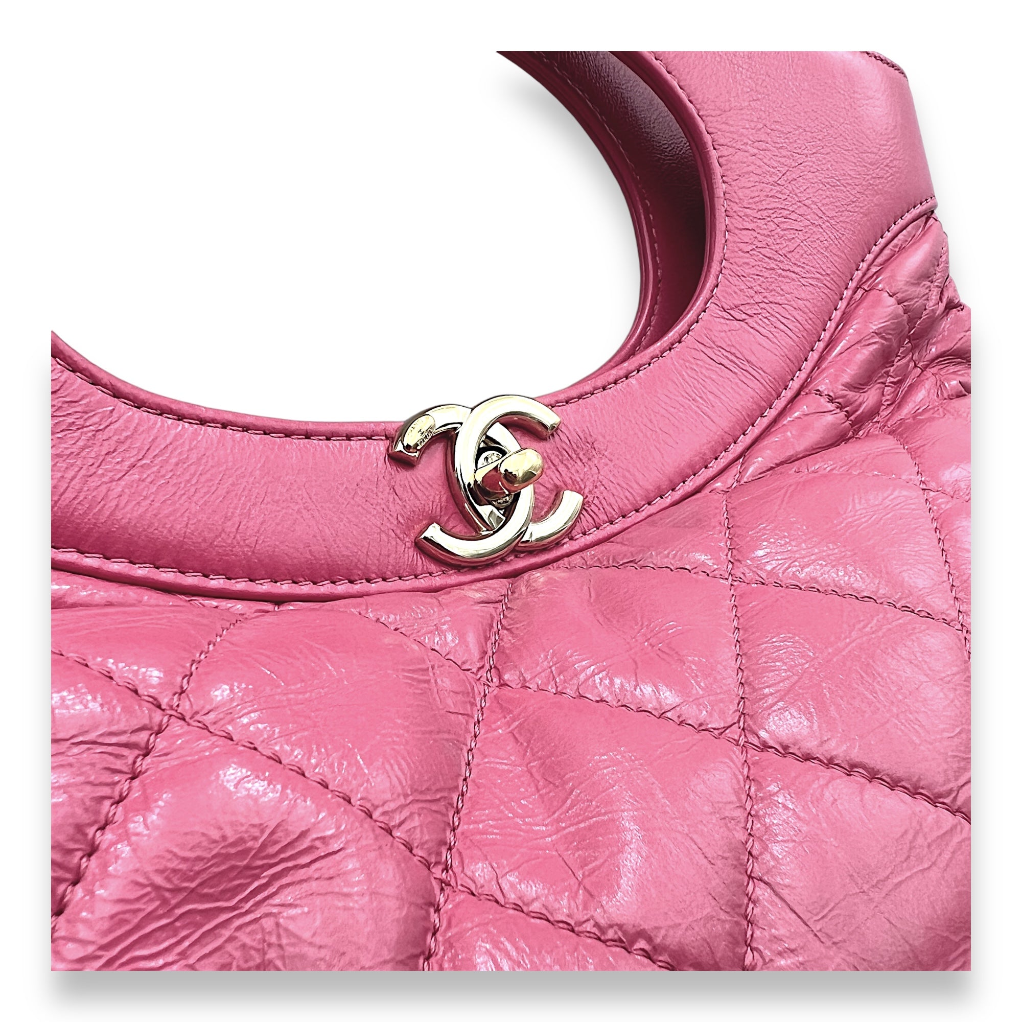 31 Shopping Medium Pink Tote Bag in Calfskin, Gold hardware