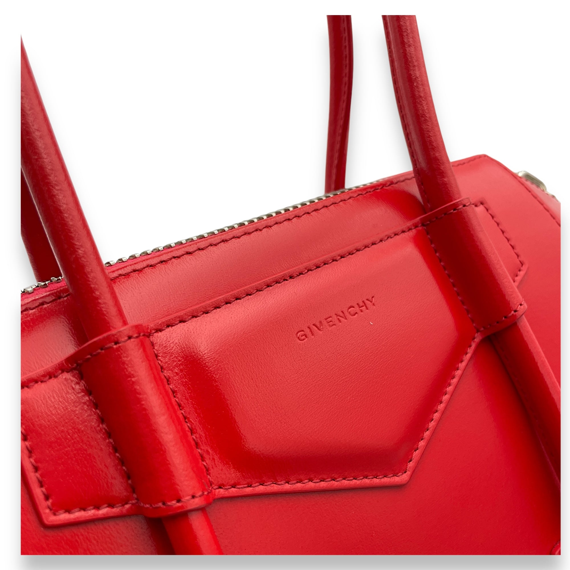 Lock Antigona Small Red Top Handle Bag in Calfskin, Silver hardware