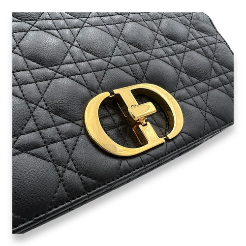 Caro Shoulder Bag Large Black in Calfskin , Gold Hardware