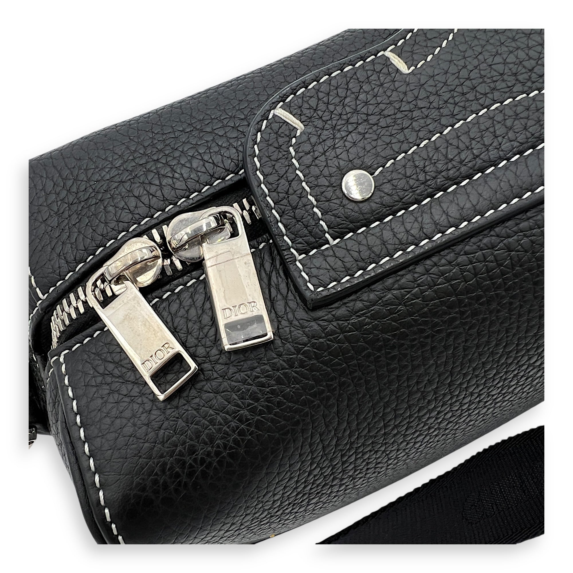 Saddle Crossbody Bag Black in Calfskin, Silver hardware