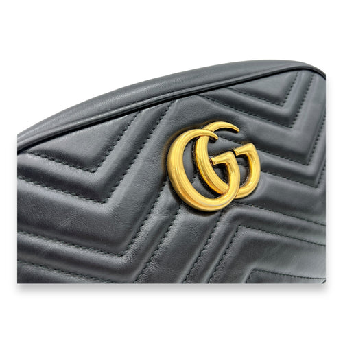 GG Marmont Small Black Crossbody Bag in Calfskin, Gold hardware