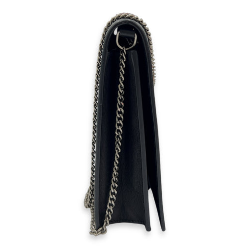 Frame Wallet on chain in Calfskin, Silver Hardware