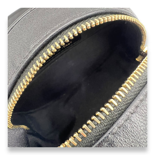 Round CC Crossbody Bag Black in Lambskin, Gold hardware