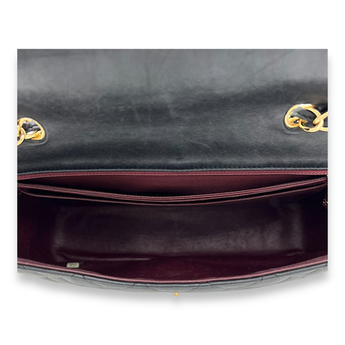 Classic Single Flap Jumbo Black Shoulder Bag in Lambskin, Gold hardware