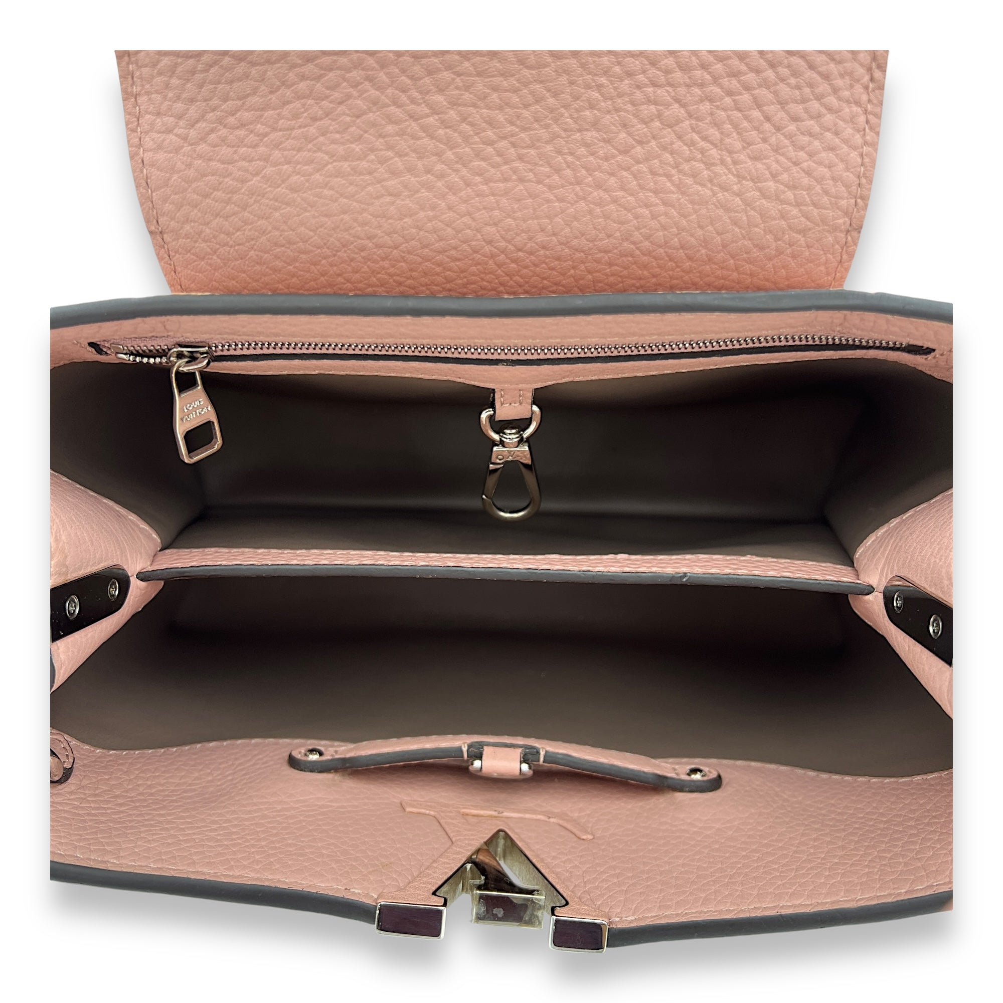 Capucines PM Pink Top Handle Bag in Taurillon Leather, Silver hardware