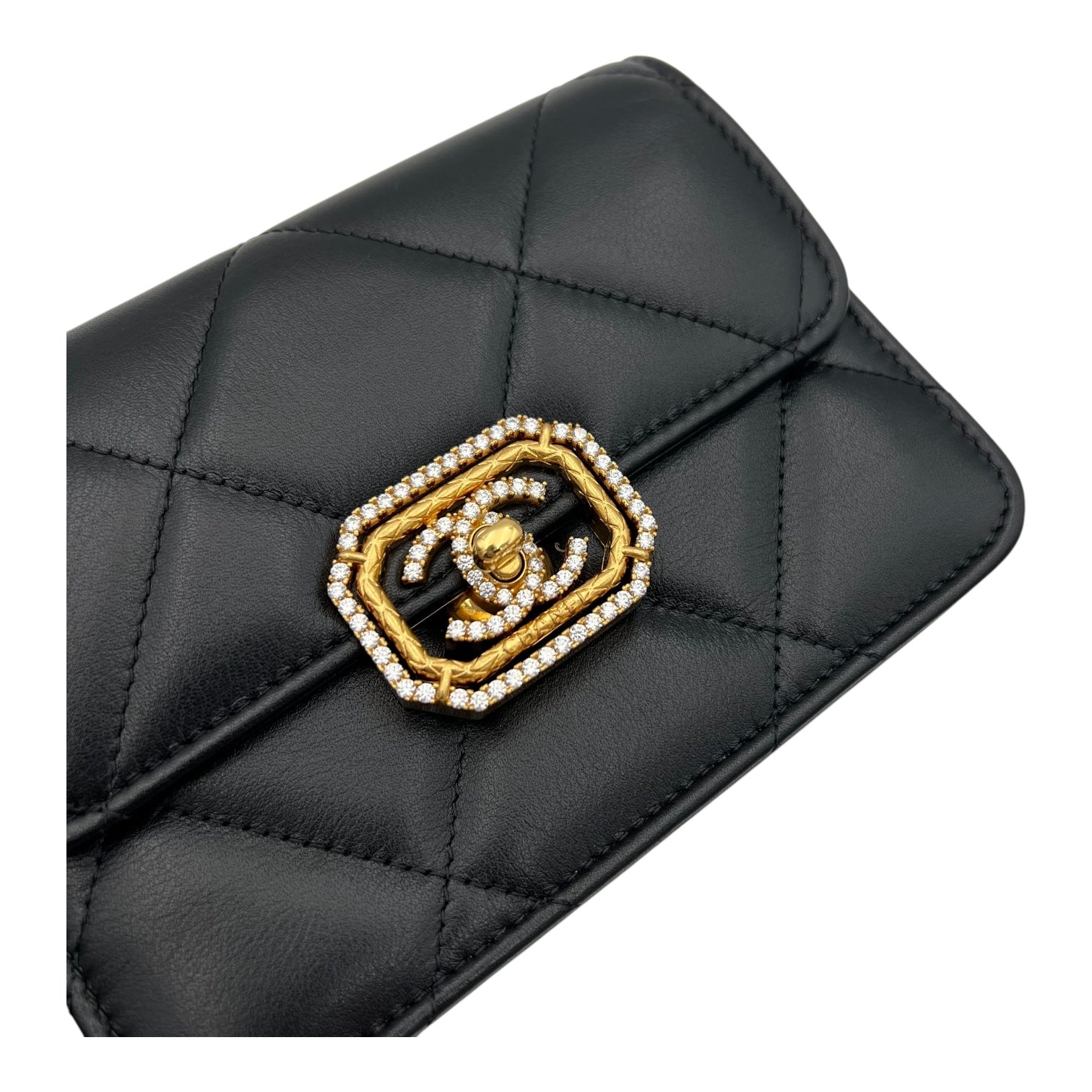 CC Clutch Black in Lambskin, Gold hardware