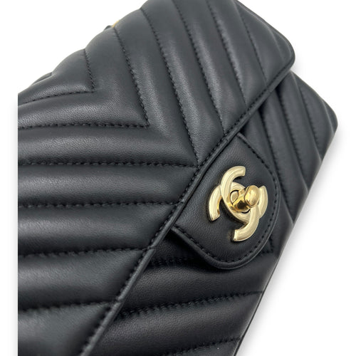 Rectangle Classic Chevron Shoulder Bag Black in Lambskin, Gold hardware