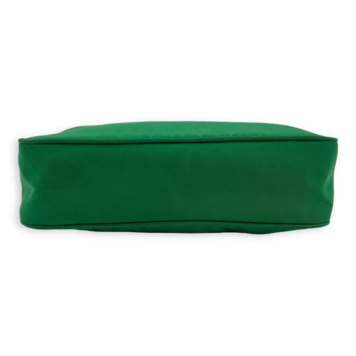 Re-Edition 2000 Shoulder Bag Green in Nylon, Silver hardware