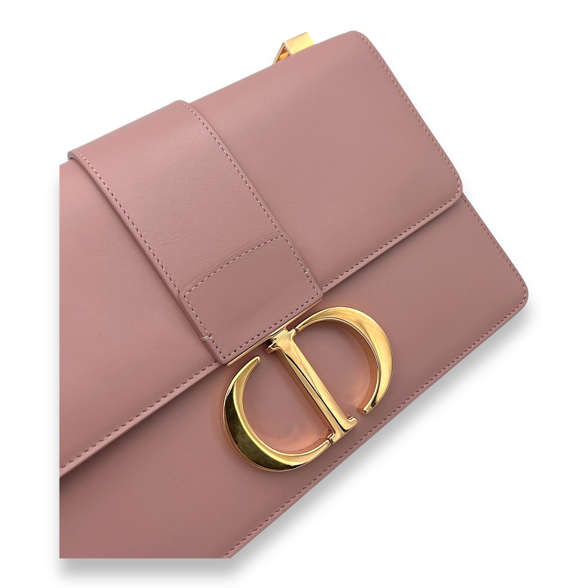 30 Montaigne Medium Pink Shoulder Bag in Calfskin, Gold hardware