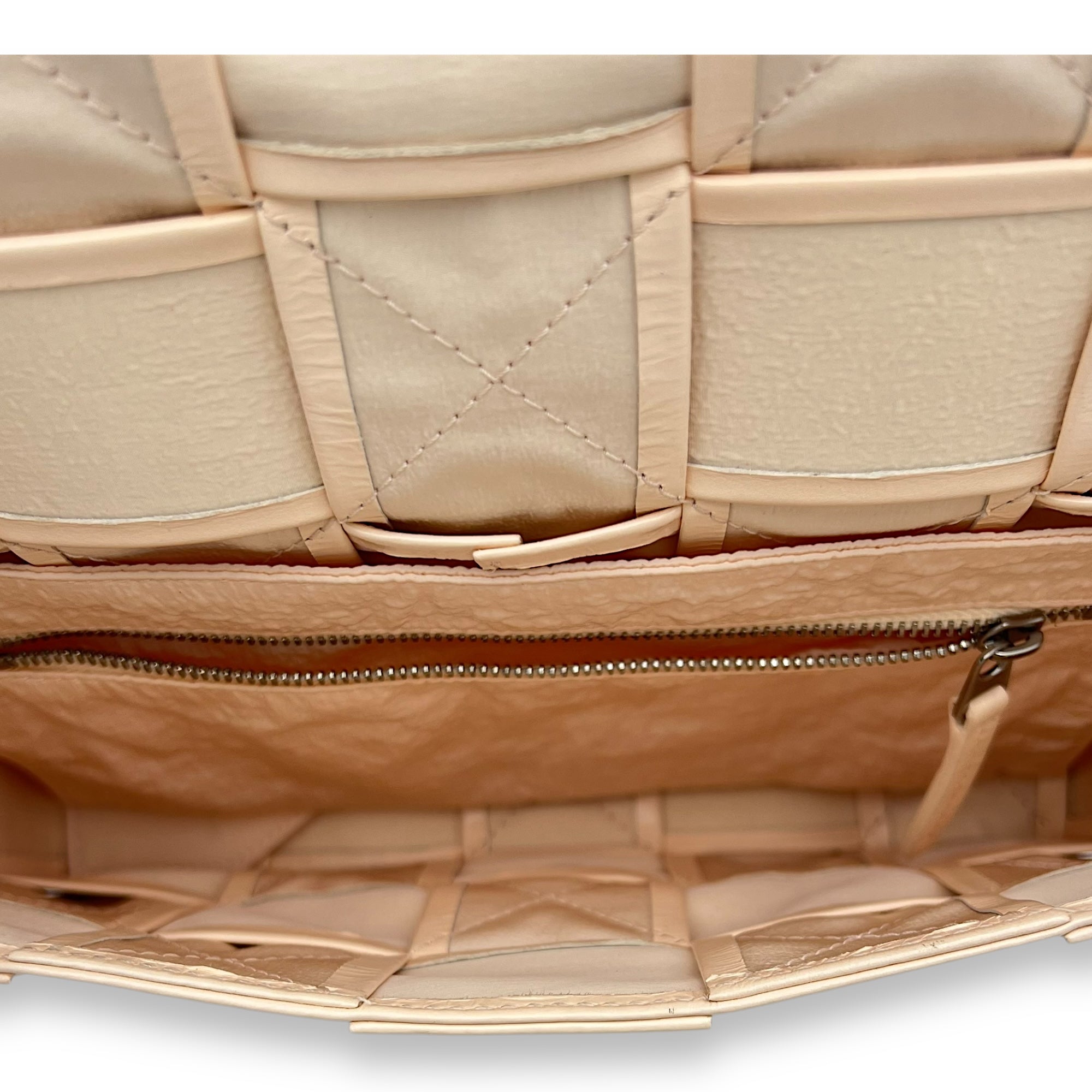 Bottega Veneta Cassette Crossbody Bag Beige in Calfskin, Silver hardware_6