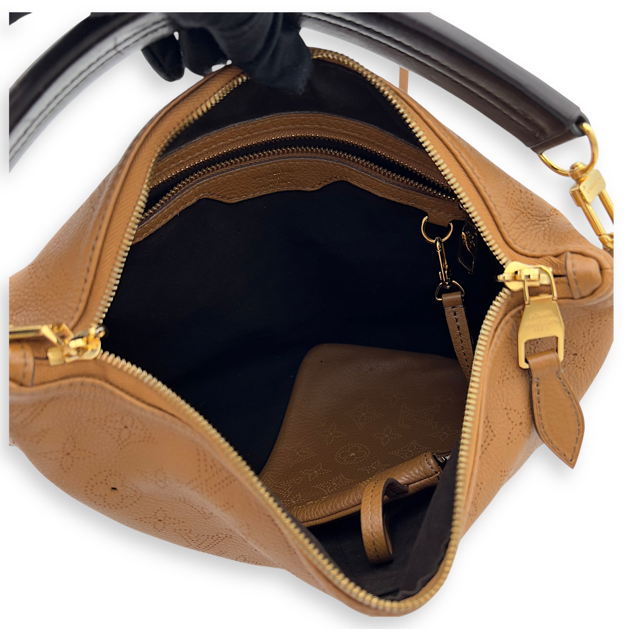 Louis Vuitton Mahina Shoulder Bag Brown in Calfskin, Gold hardware_6