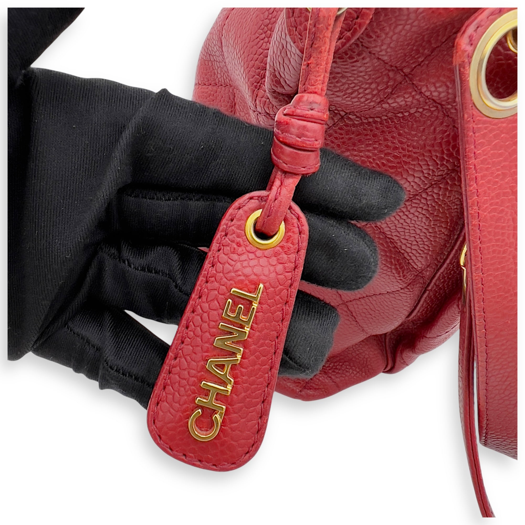 Chanel CC Turnlock Shoulder Bag Red in Caviar Leather, Gold hardware_7