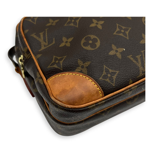 Louis Vuitton Nile Crossbody Bag Brown in Monogram Coated Canvas, Gold hardware_7