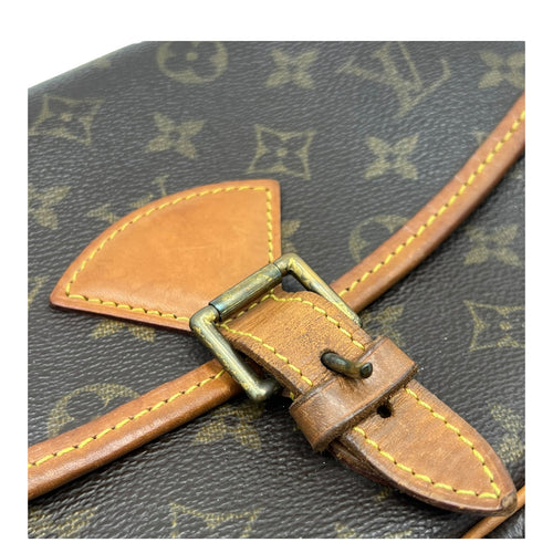 Louis Vuitton Sologne Shoulder Bag Brown in Monogram Coated Canvas, Gold hardware_6