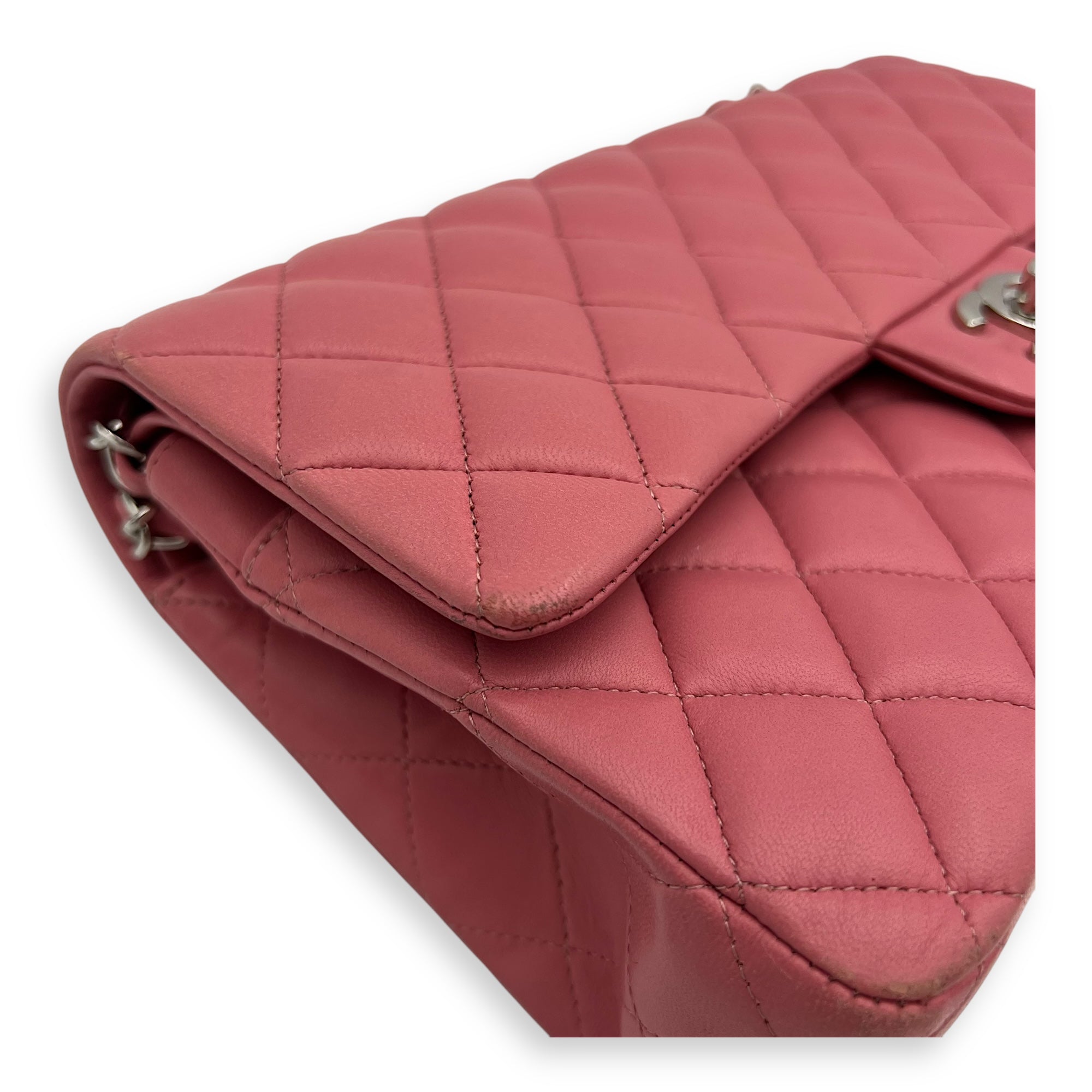 Chanel Classic Medium Pink Shoulder Bag in Lambskin, Silver hardware_12