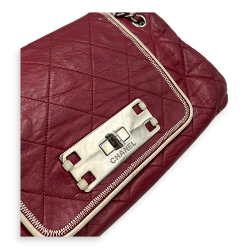 Chanel Vintage Shoulder Bag Red in Calfskin, Silver hardware_6