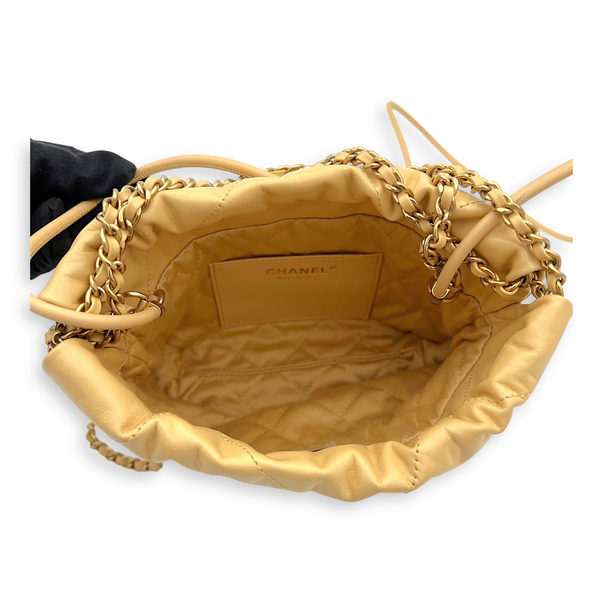 Chanel 22 Tote Shoulder Bag Mini Beige in Lambskin, Gold hardware_6