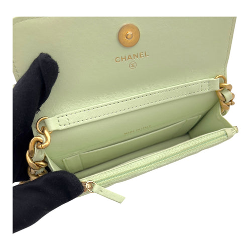 Chanel C19 Wallet On Chain Green in Lambskin, Mixed hardware_6