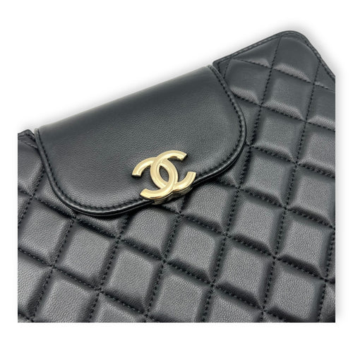 Chanel CC Clutch Black in Lambskin, Gold hardware_6