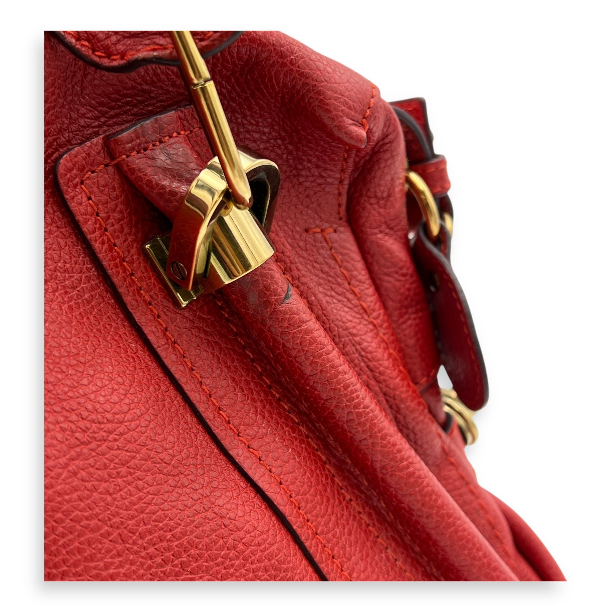 Chloé Paraty Shoulder Bag Red in Calfskin, Gold hardware
