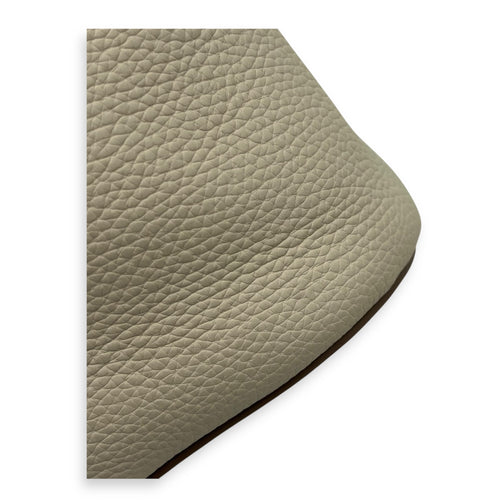 Hermès The loop 18 Beige in Calfskin, Gold hardware_6