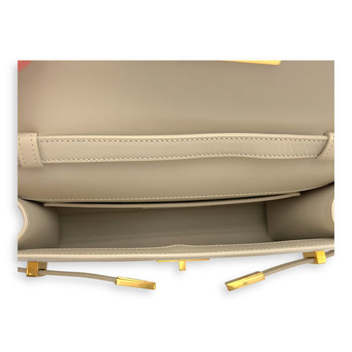 Saint Laurent Manhattan Shoulder Bag White in Calfskin, Gold hardware_6