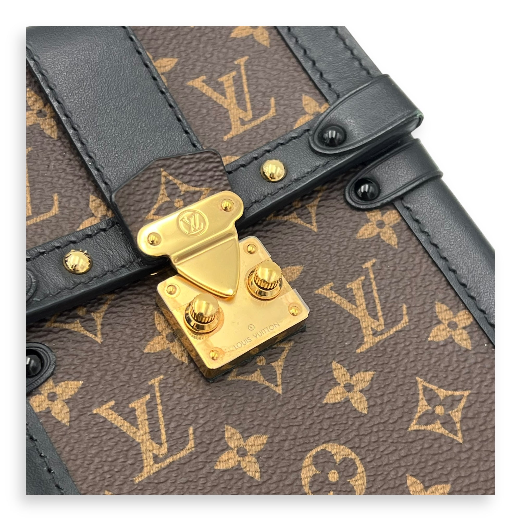 Louis Vuitton Vertical Trunk Brown Crossbody Bag in Monogram Coated Canvas, Gold hardware_6