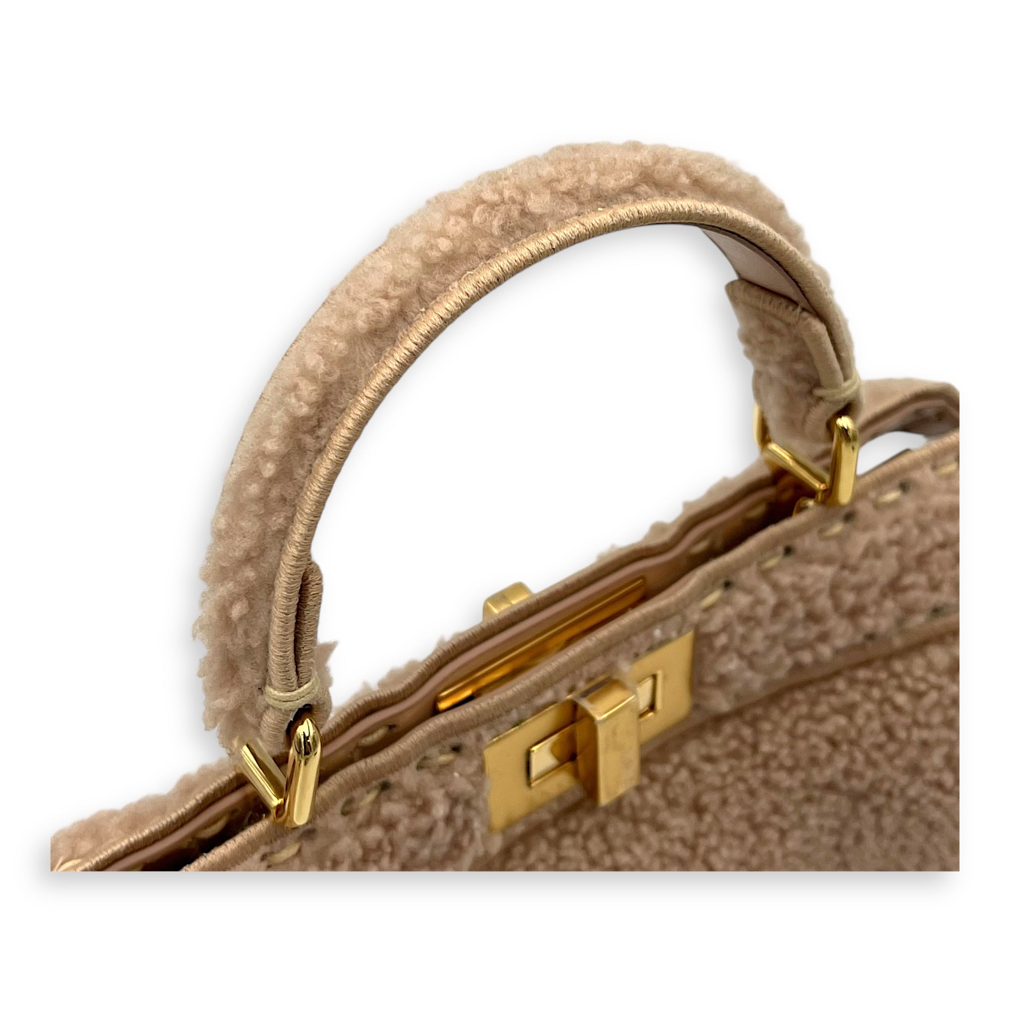 Fendi Iseeu Top Handle Bag Pink in Wool, Gold hardware_6