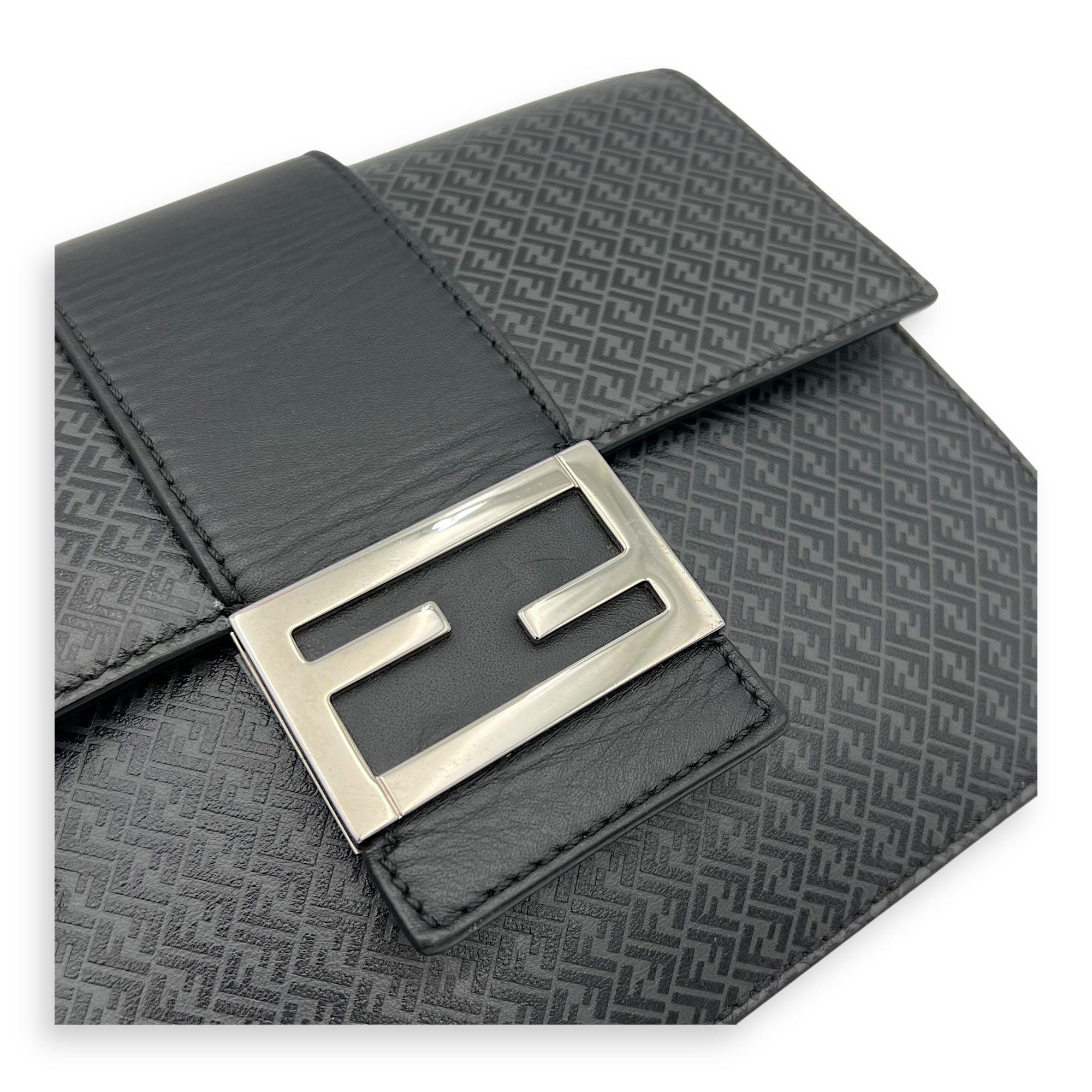 Fendi Baguette Crossbody Bag Grey in Calfskin, Silver hardware_6