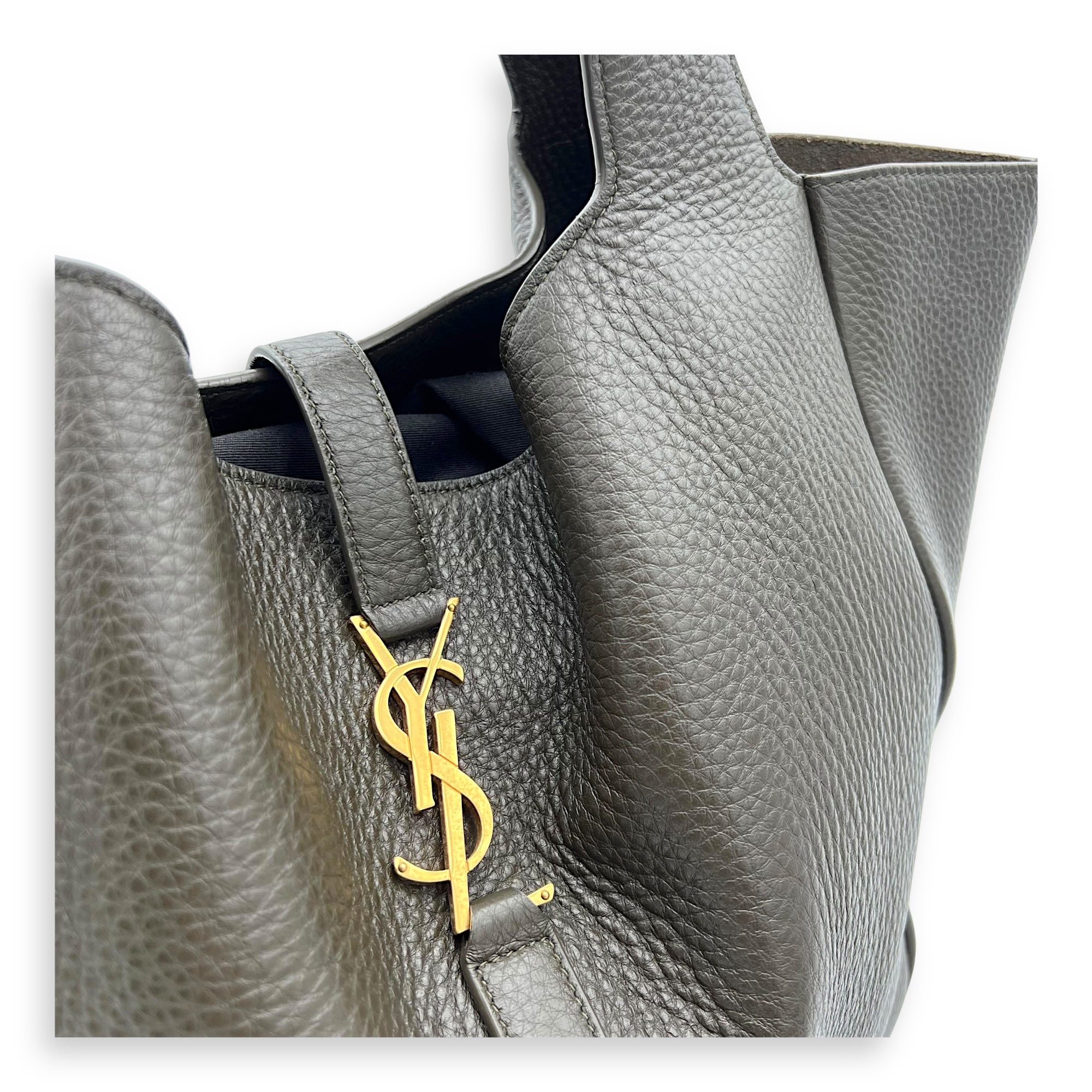 Saint Laurent LE 5 À 7 BEA Tote Bag Green in Calfskin, Silver hardware_6
