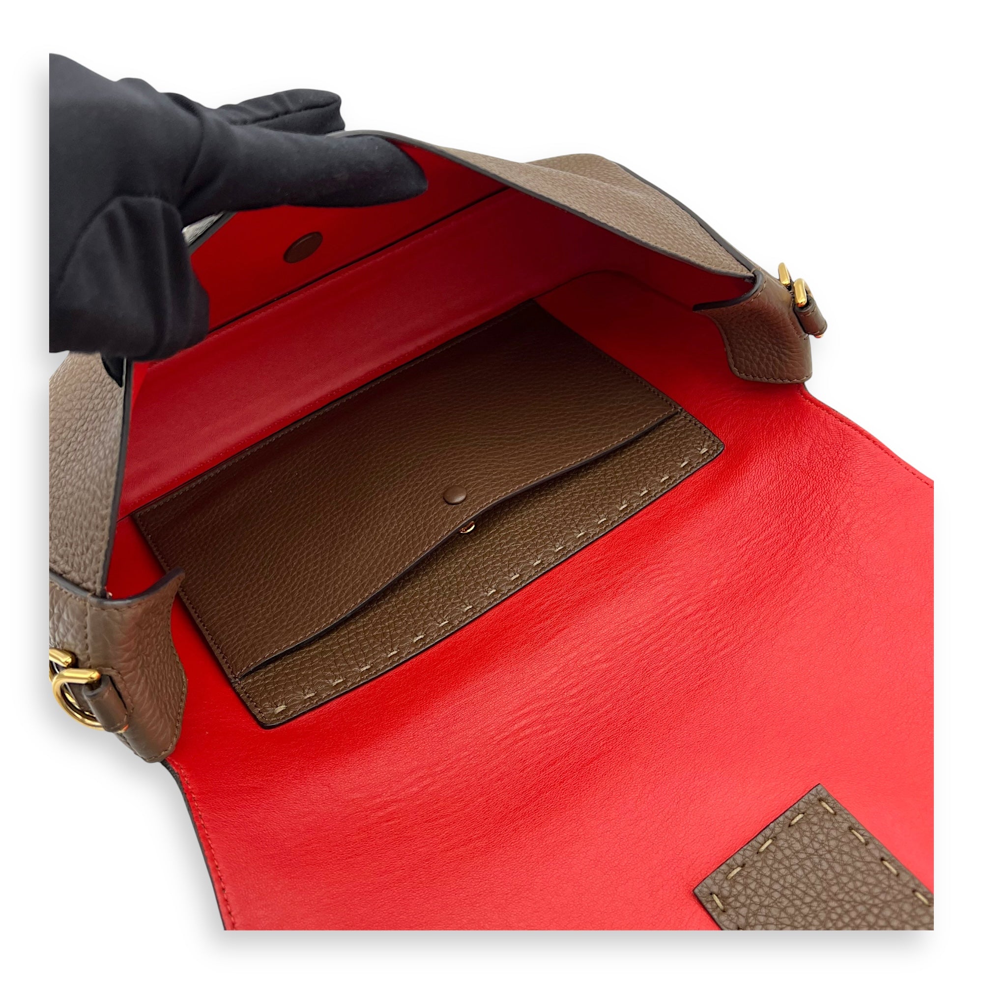Fendi Baguette Top Handle Bag Brown in Calfskin, Silver hardware_6
