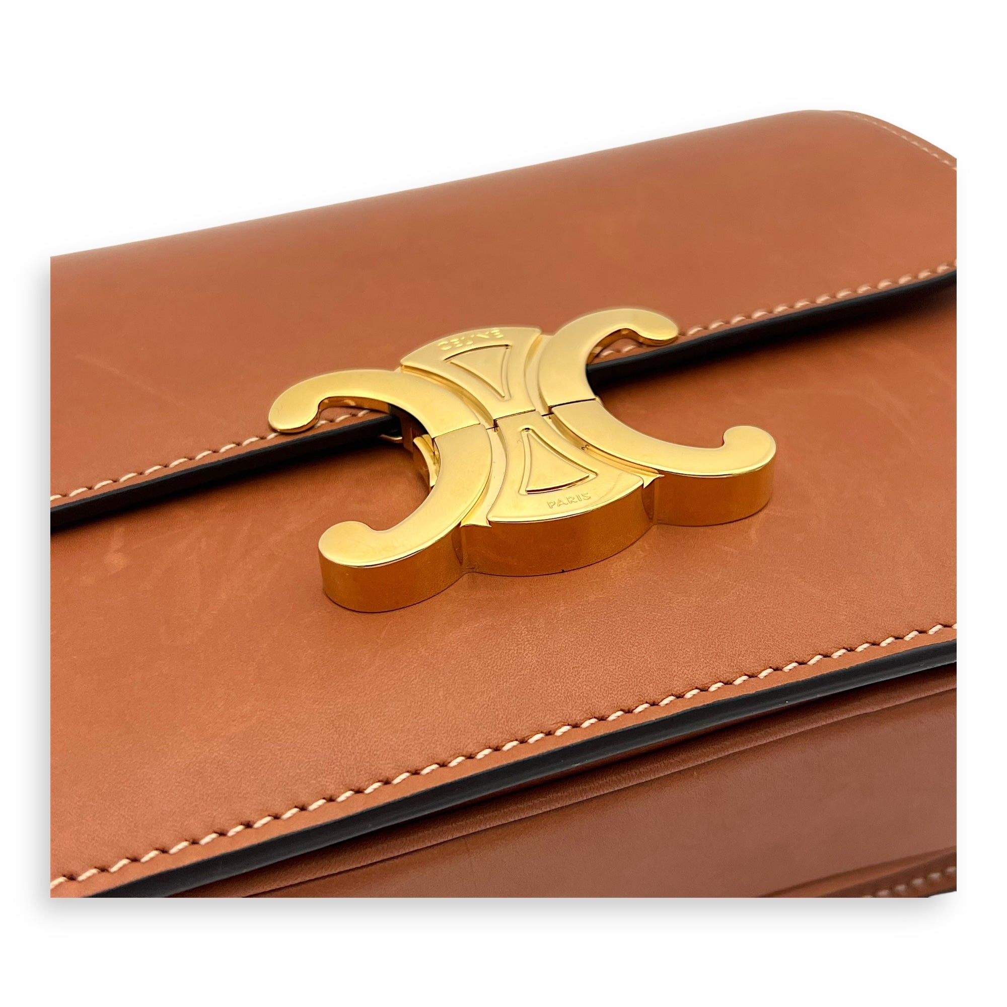 【関税&送料込】Celine Triomphe Crossbody celine_medium_triomphe_crossbo