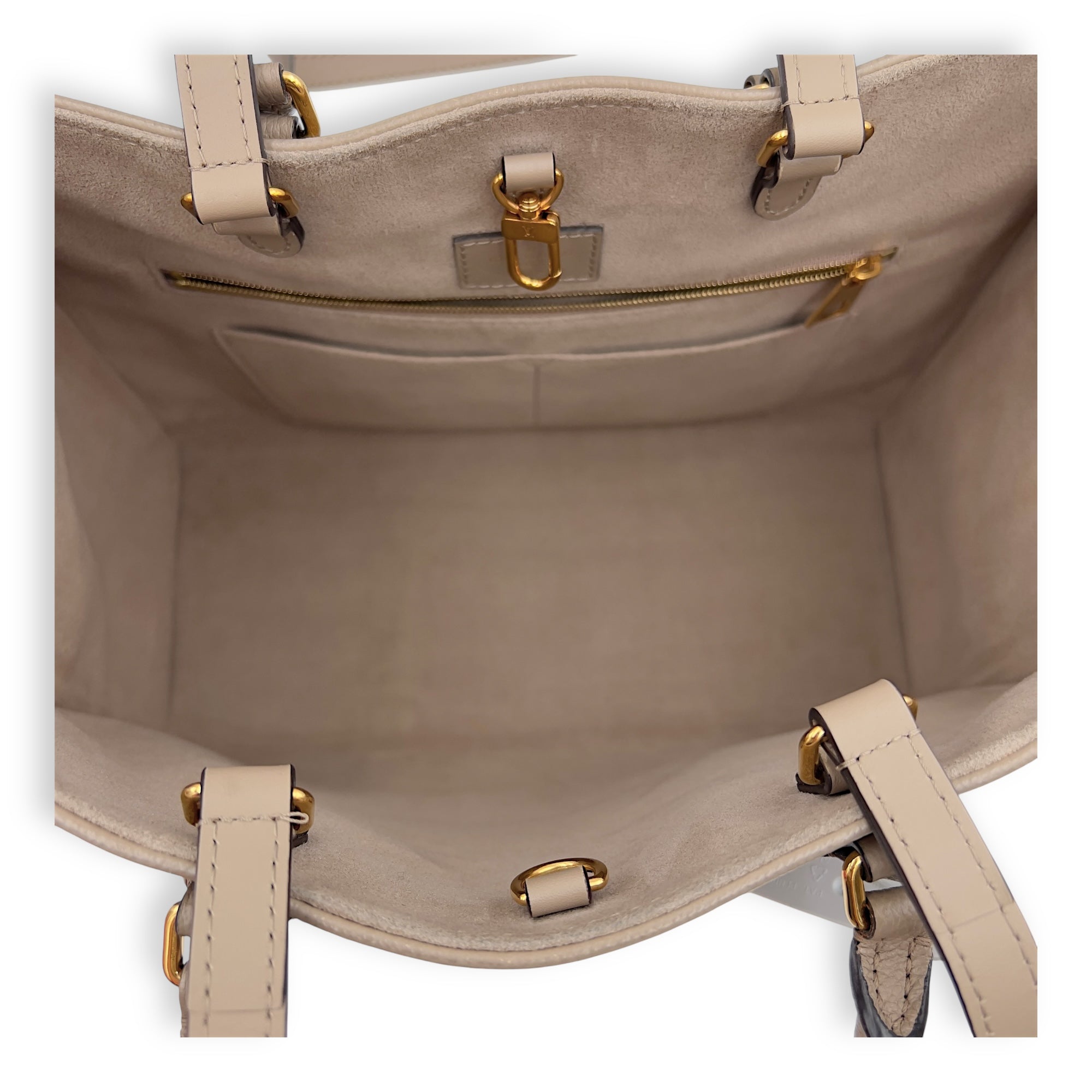 Louis Vuitton OnTheGo MM Beige Top Handle Bag in Empreinte Leather, Gold hardware_6