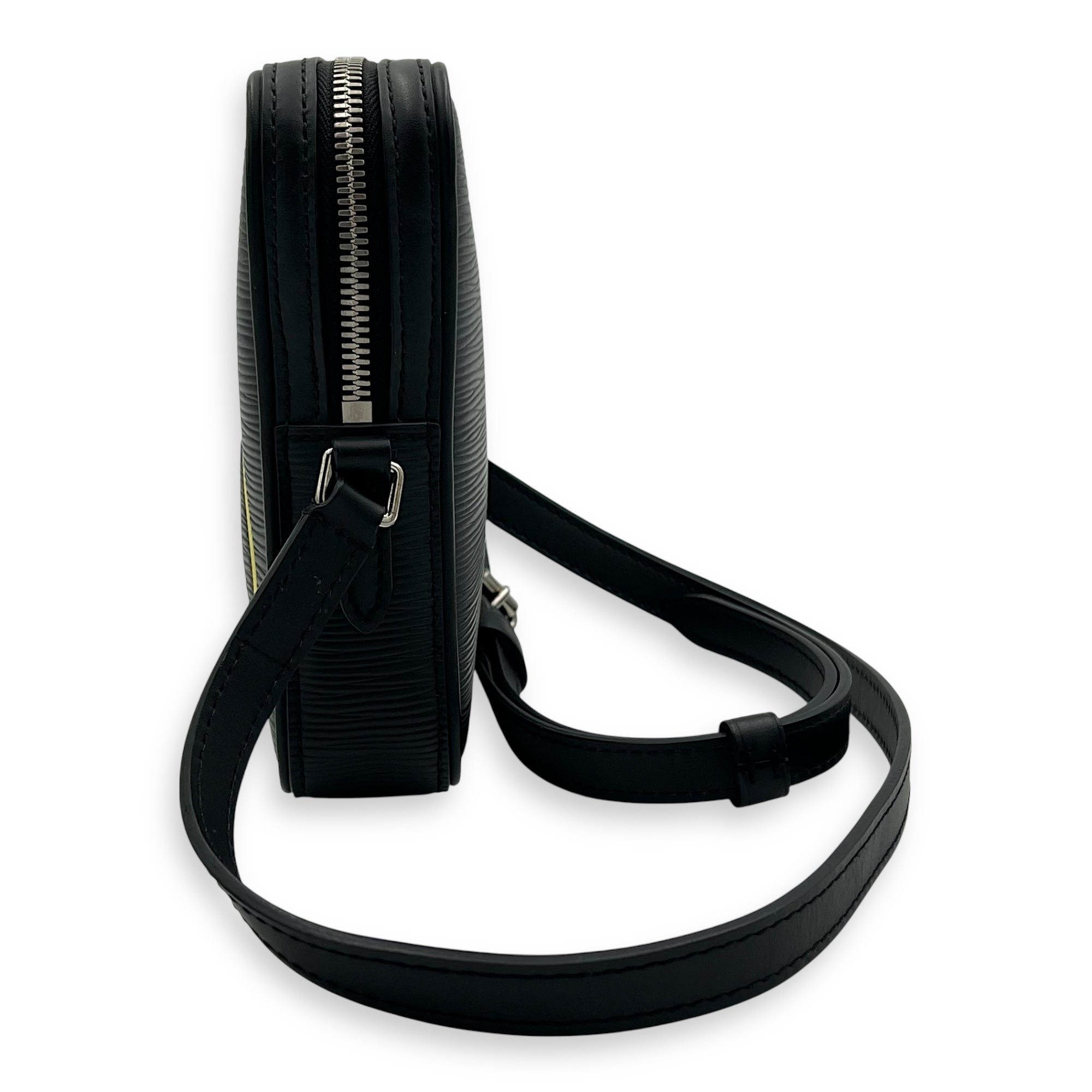 Louis Vuitton Danube Crossbody Bag Black in Epi Leather, Silver hardware_4
