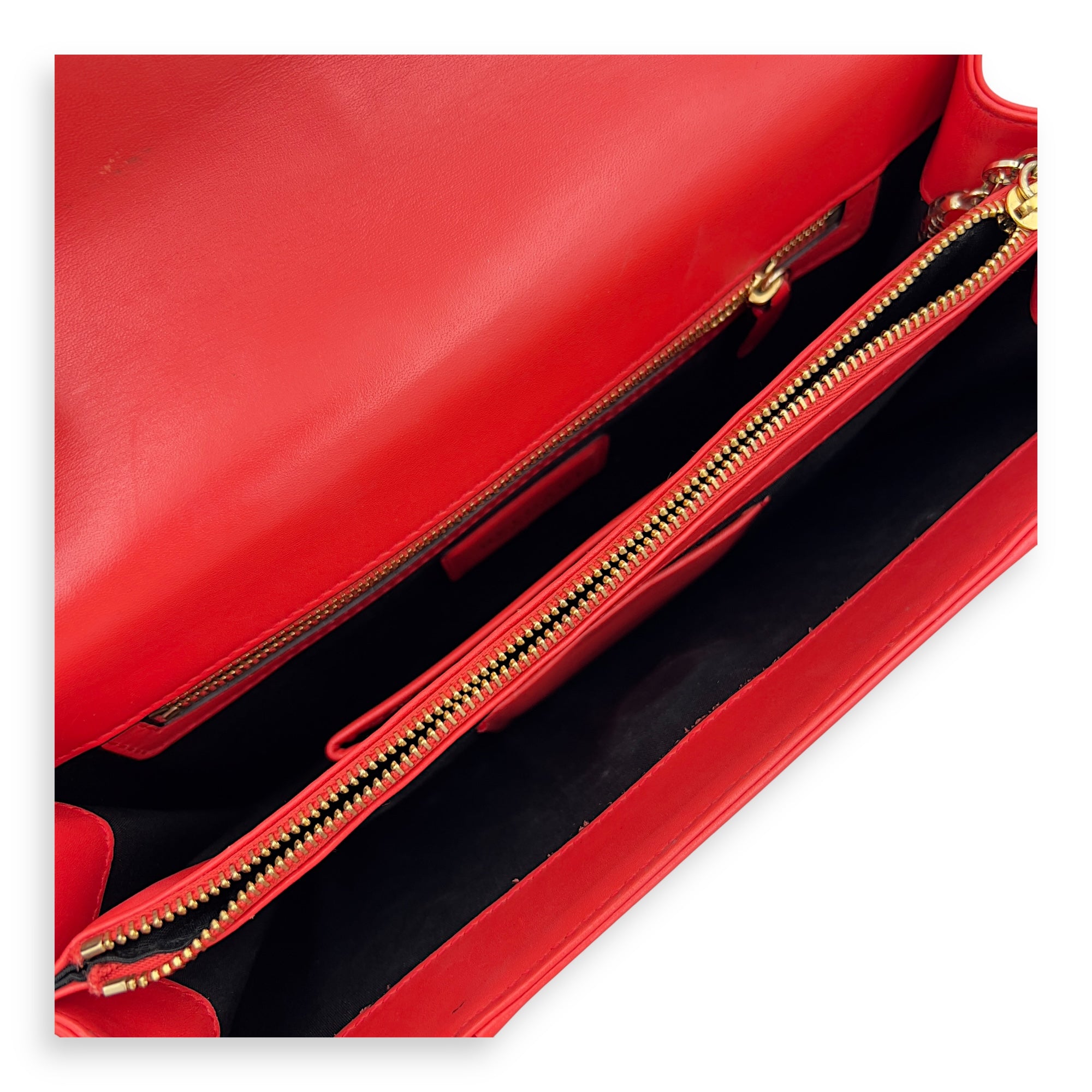 Bvlgari Serpenti Forever Shoulder Bag Red in Calfskin, Gold hardware_8