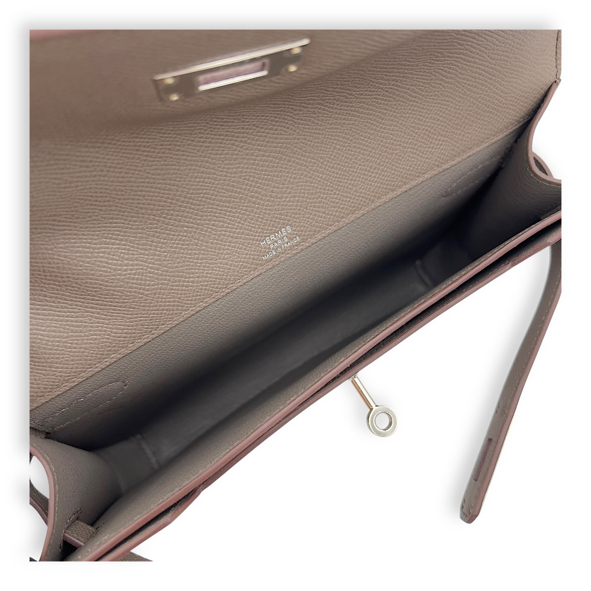 Hermès Kelly Depeches 25 Taupe Clutch in Epsom, Palladium hardware_6