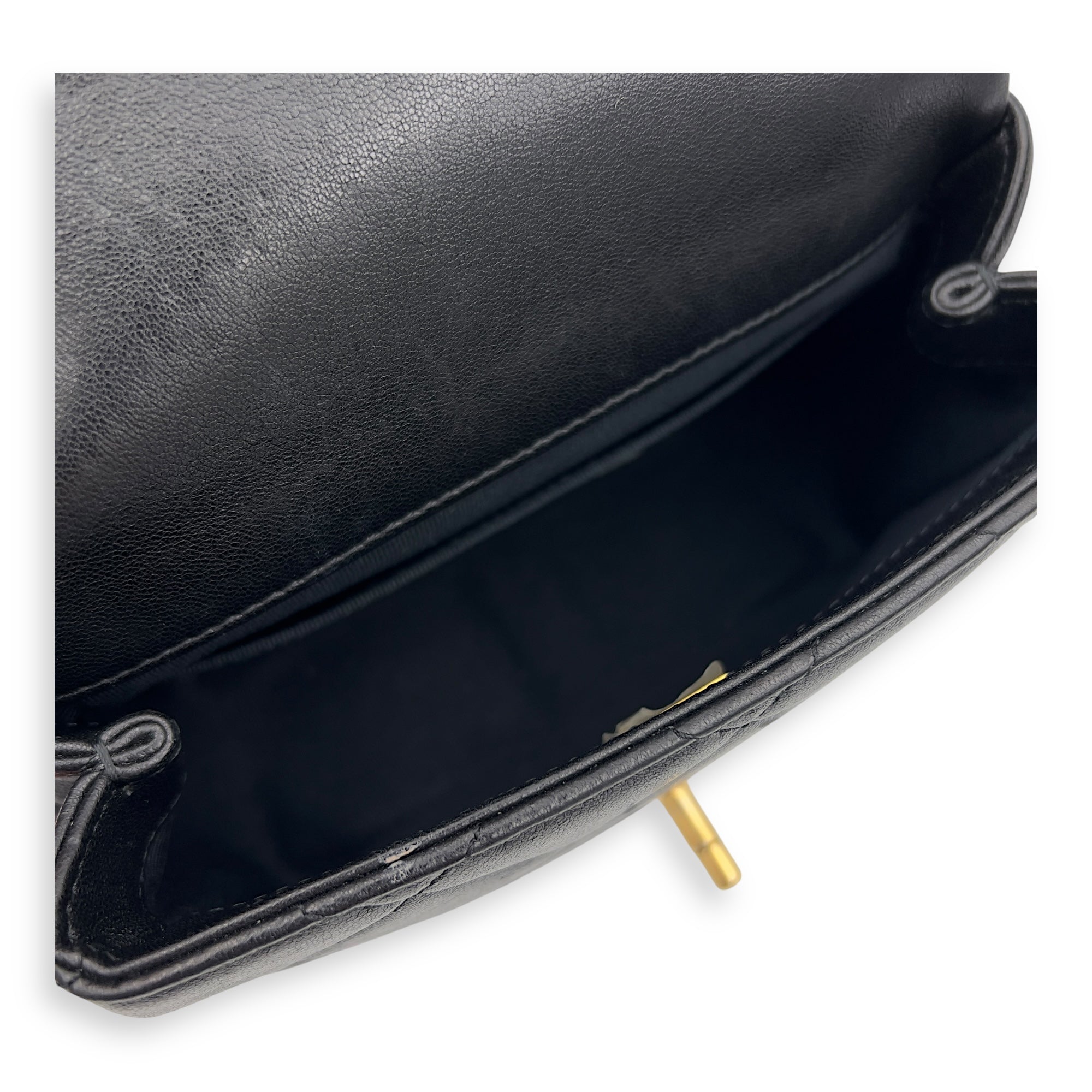 Chanel CC Flap  Top Handle Bag Black in Calfskin, Gold hardware_4