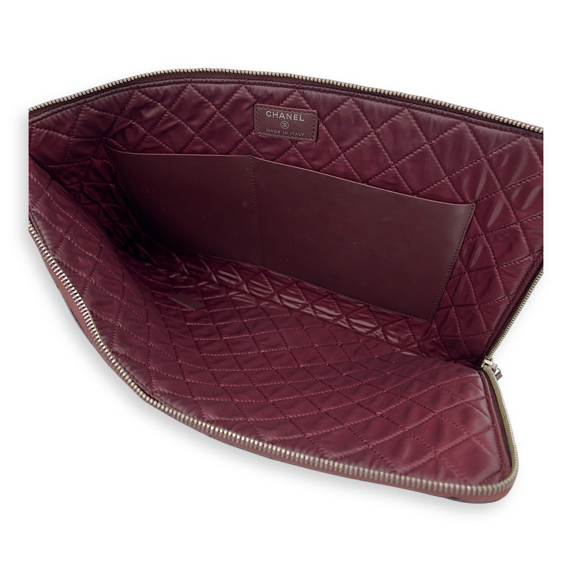 Chanel CC Black Clutch in Caviar Leather, Gold hardware_6